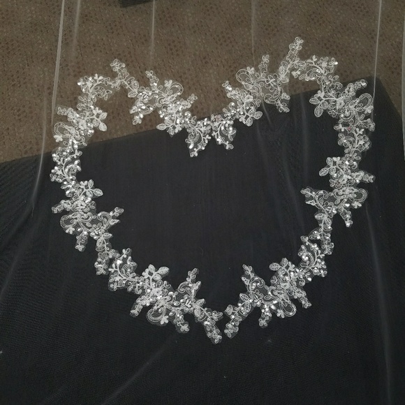 VEIL - Picture 2 of 4